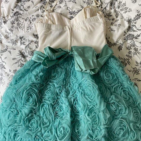 Macy's Dress for Sale - Picture 2 of 2